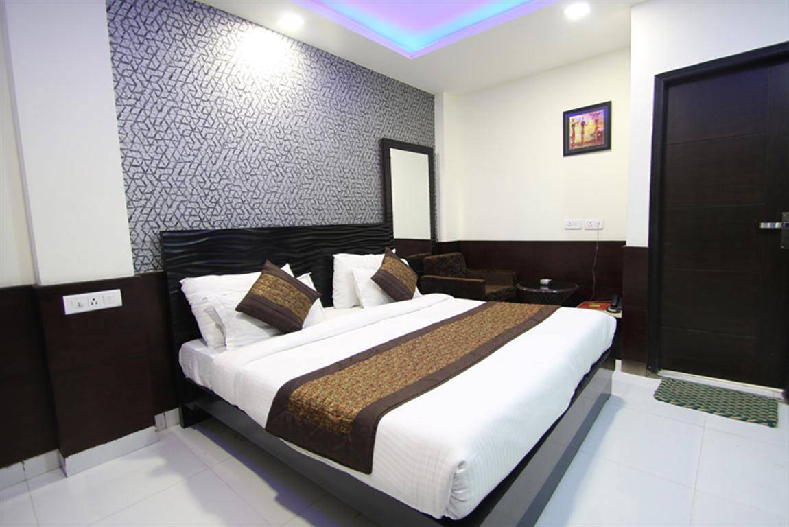 Super Deluxe Room