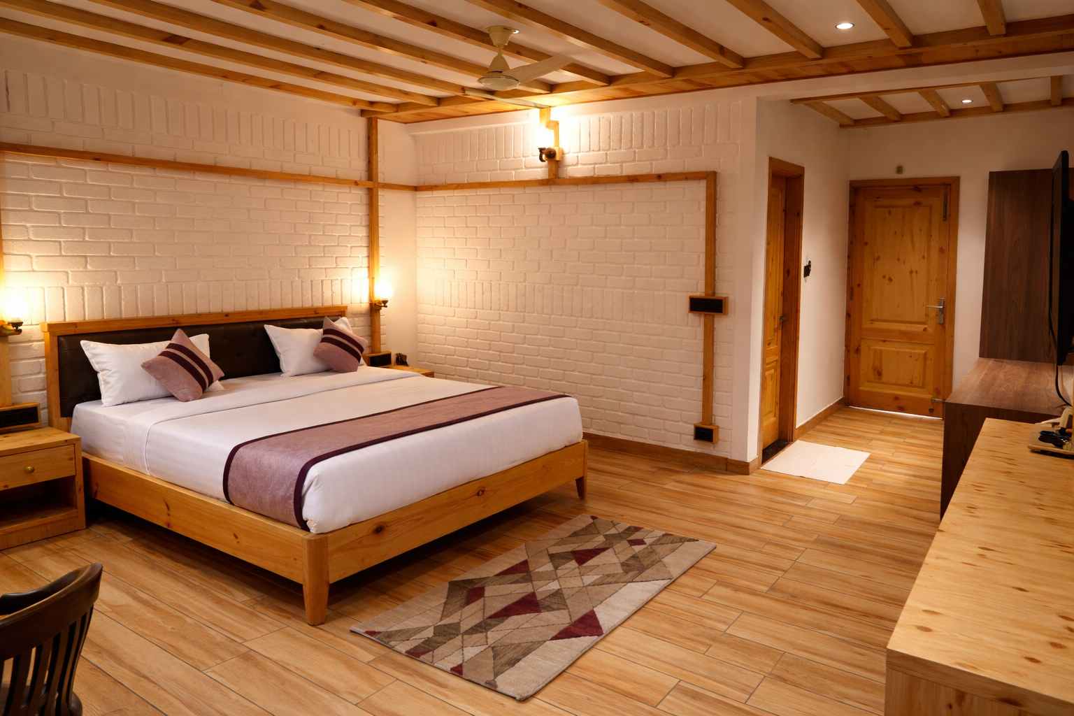 Deluxe Room - Private Balcony, The Green Solitude